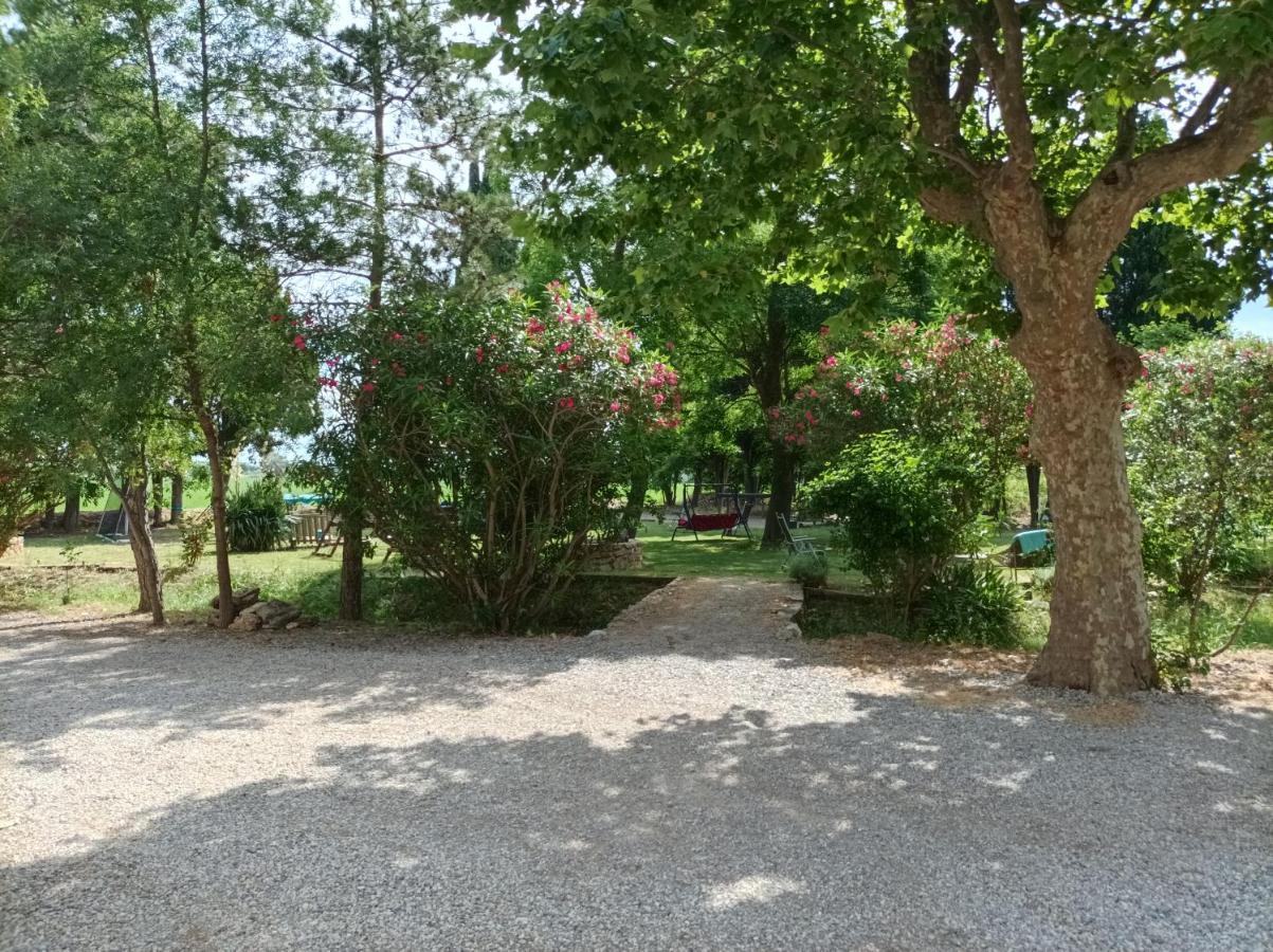 Domaine Le Piboul Villa Fontcouverte  Exterior foto